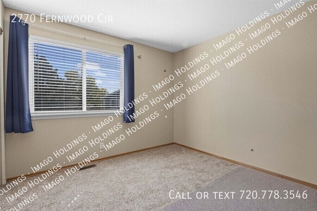 Building Photo - 2770 Fernwood Cir