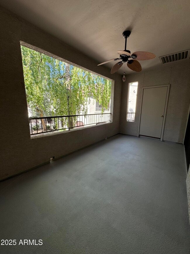 Building Photo - 9555 E Raintree Dr