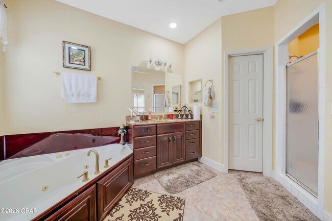 Building Photo - 303 Wood Trail