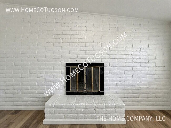 Building Photo - 6060 N Van Ark Rd