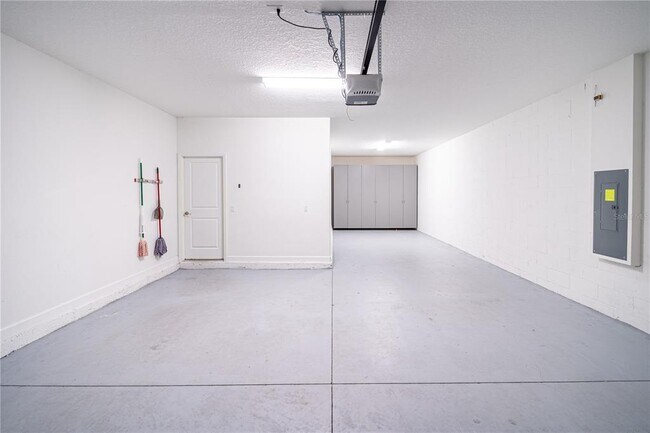 Building Photo - 25212 Lambrusco Loop