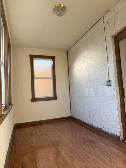 Building Photo - 3245 Pearl St