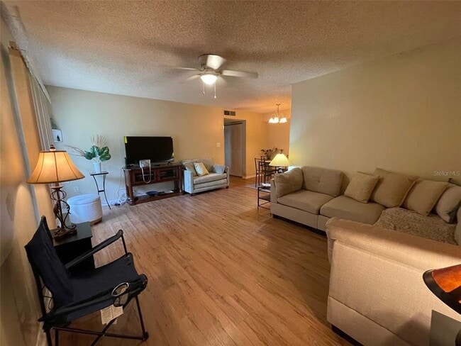 Building Photo - 2690 Coral Landings Blvd