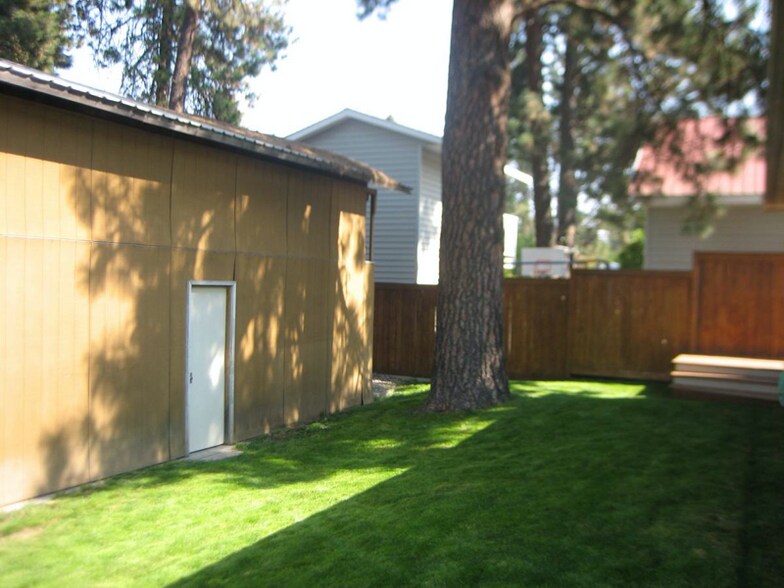 Building Photo - 4115 E 37th Ave