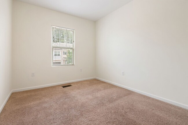Building Photo - 4351 Flintlock Ln