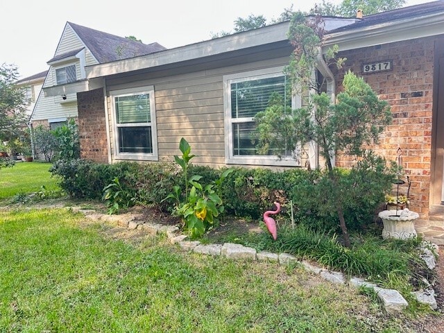 Building Photo - 9317 Lugary Dr