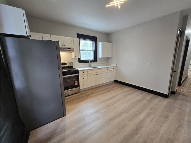 Building Photo - 239 Washington Ave