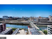 Building Photo - 201 S 25th St