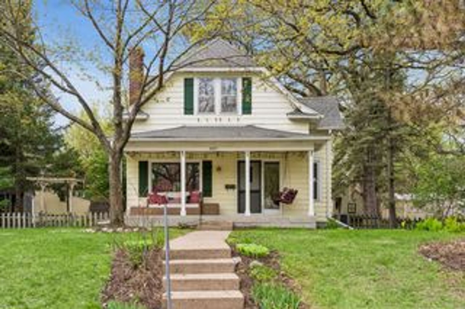 Building Photo - 4224 Drew Ave S