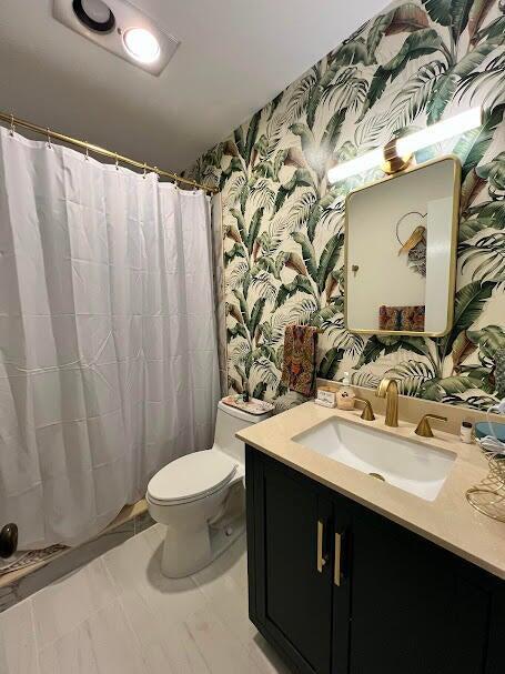 Building Photo - 323 Leeward Ln