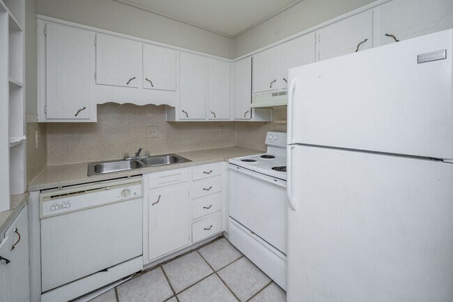 Interior Photo - Rhodes Villa