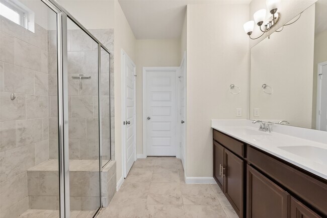 Building Photo - 18122 Alora Springs Trace