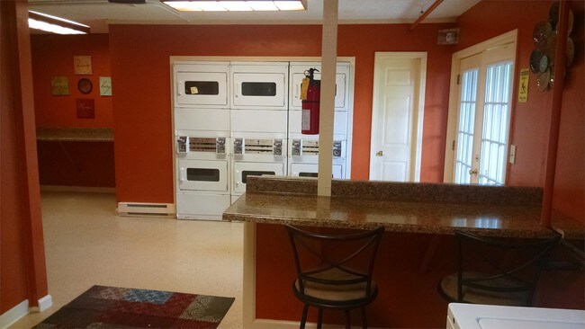 Building Photo - Ontario Village Apartments - 1203-6