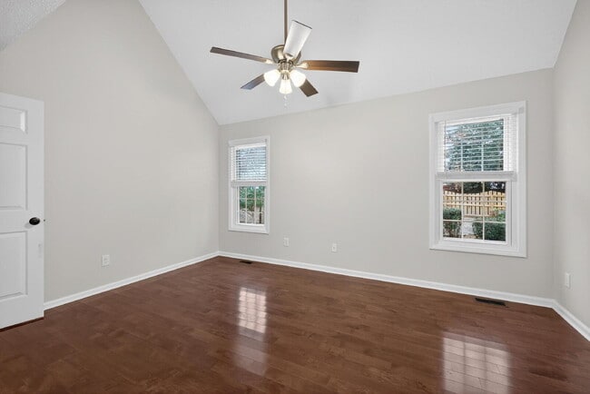 Building Photo - 1010 Trail Stream Way