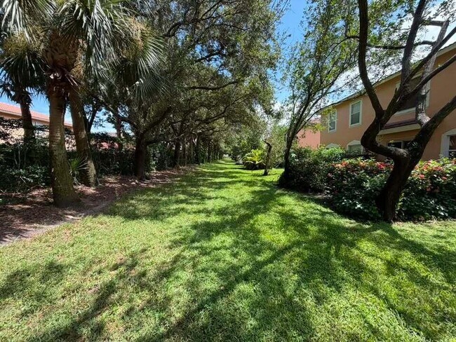 Building Photo - 6892 Mill Brook Pl