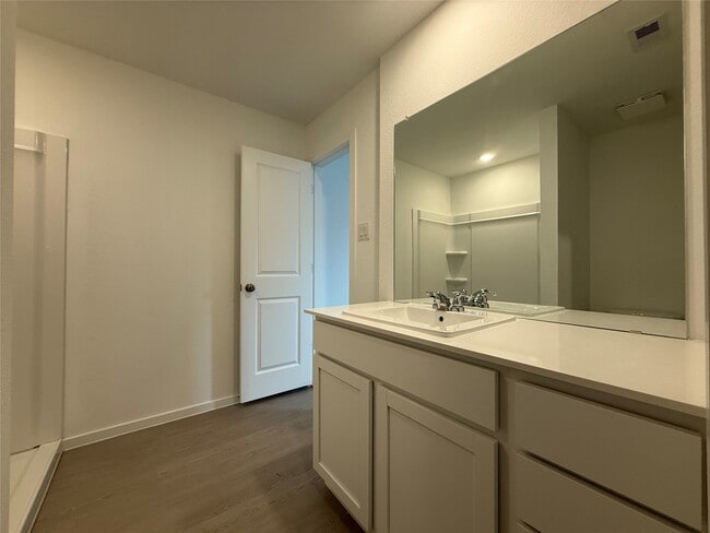 Building Photo - 12915 Shells Ln