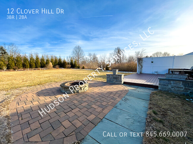 Building Photo - 12 Clover Hill Dr