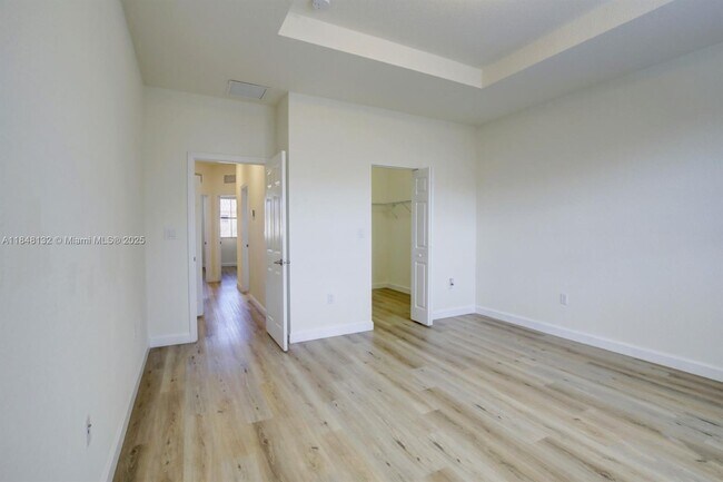 Building Photo - 11981 SW 150th Pl