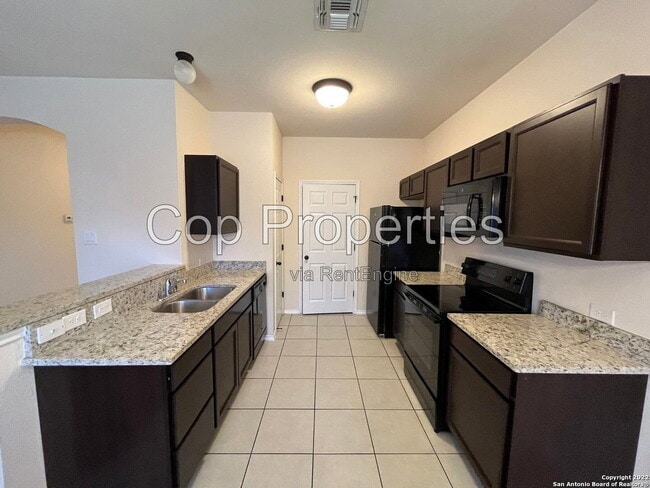 Building Photo - 8712 Azul Sky Ct
