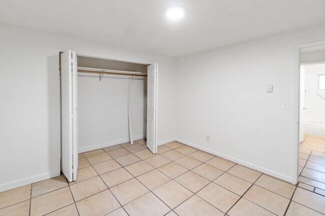 Building Photo - 1314-1316 N Napa St