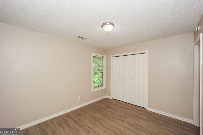 Building Photo - 4250 Winding Trail Way