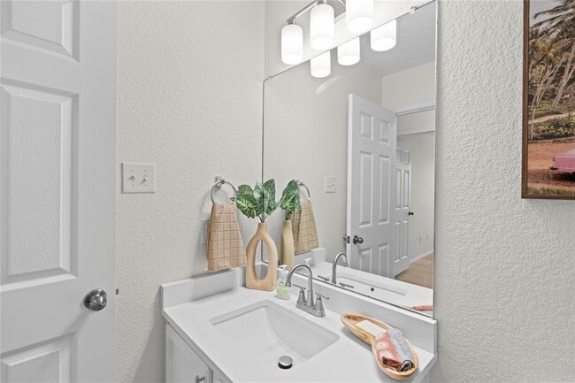 Building Photo - 406 Covent Dr