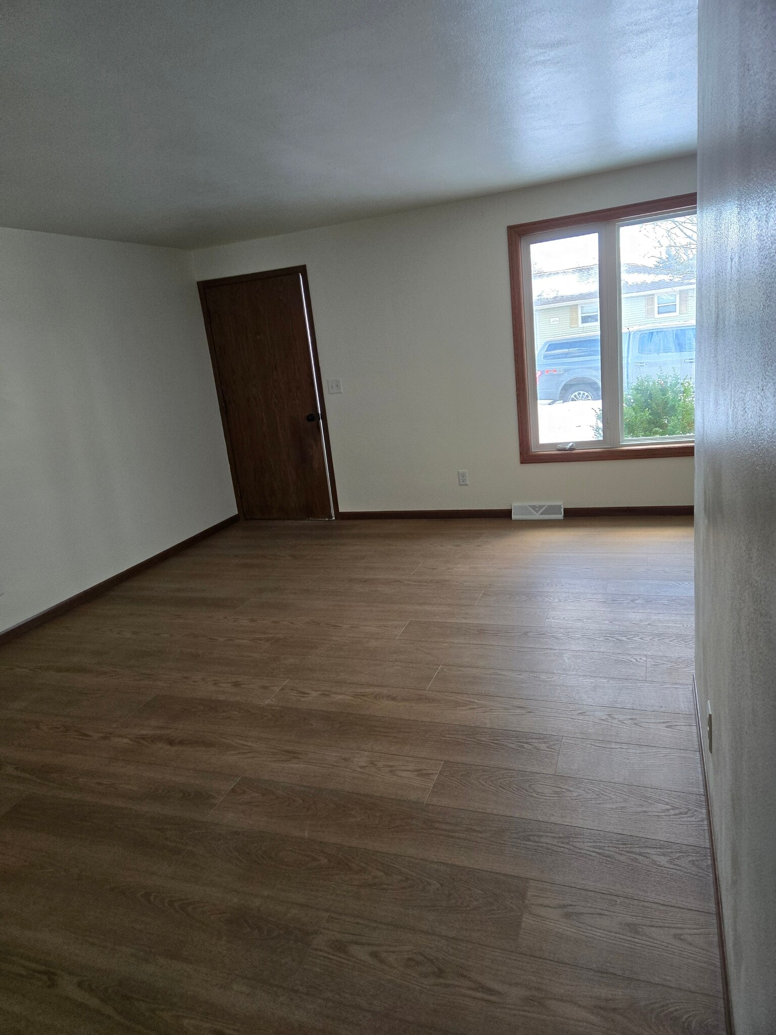 Building Photo - 2709 Hillwood Ct