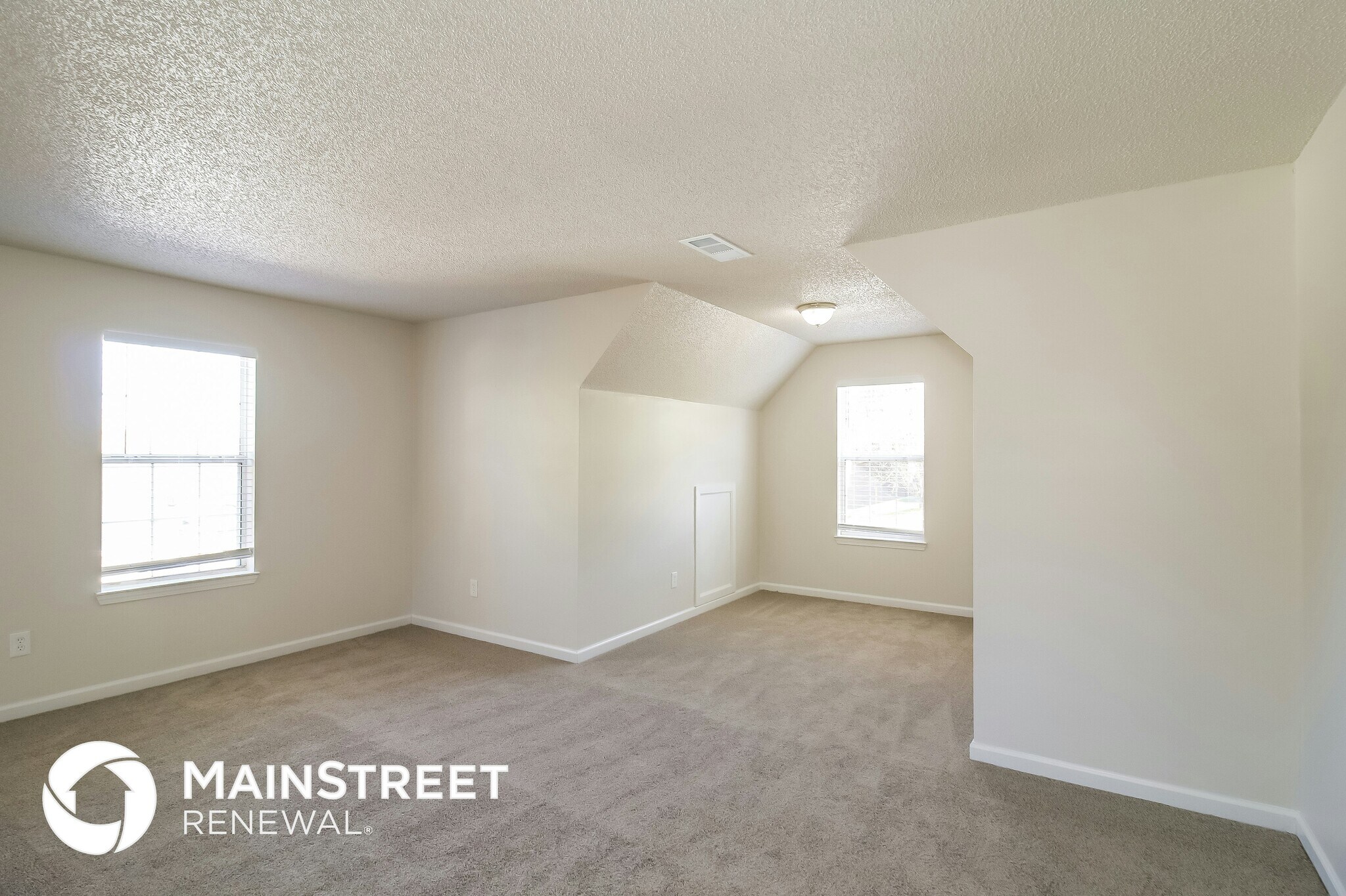 Building Photo - 5350 Knights Landing