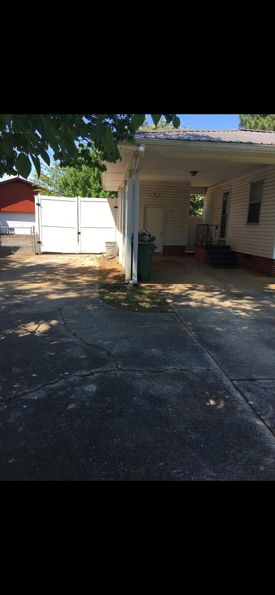 Building Photo - 4302 Clayrest Dr NW