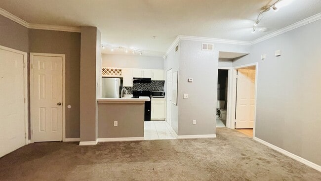 Building Photo - 2612 Robert Trent Jones Dr