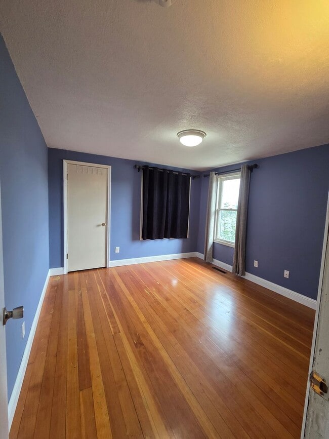 Building Photo - Charming 2-Bedroom Home with Loft in Lewiston