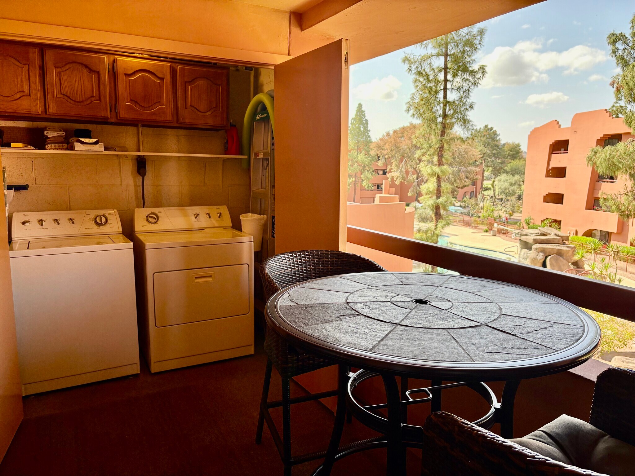 Building Photo - 12222 N Paradise Village Pky W