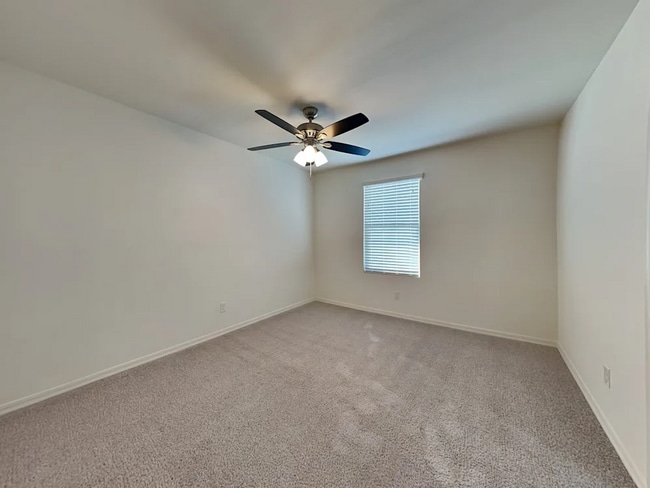 Building Photo - 19142 W Elm St