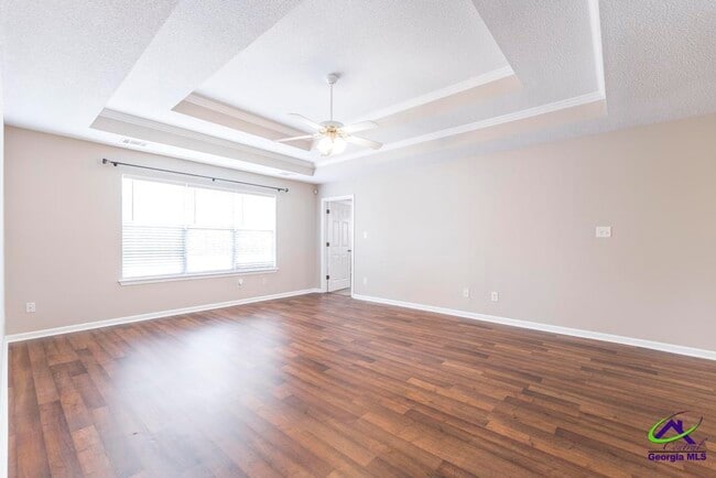 Building Photo - 462 Falkirk Dr