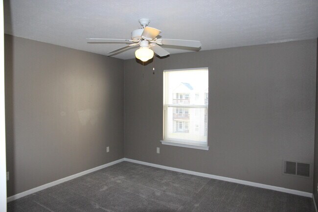 Building Photo - 1376 Heatherwood Ln