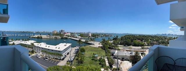 Building Photo - 7900 Harbor Island Dr
