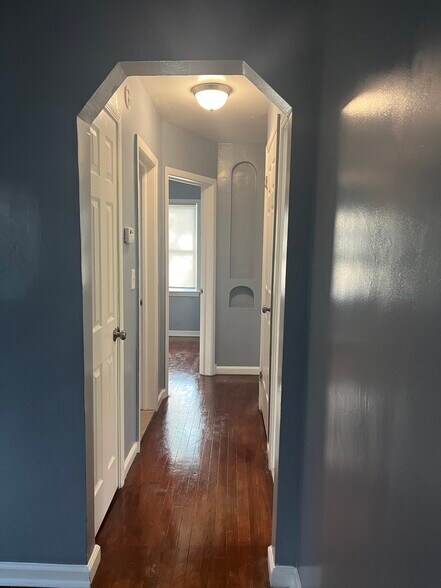 Hallway - 9636 Marlowe St