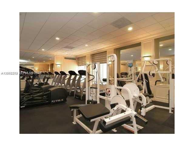 Building Photo - 5700 Collins Ave