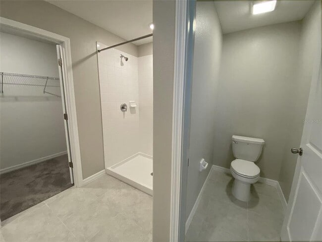 Building Photo - 4124 Hanover Dr