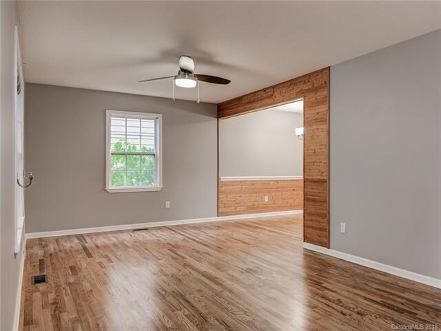 Building Photo - 104 Unadilla Ave