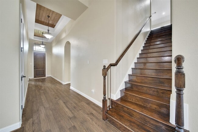 Building Photo - 22714 Alderdale Ln