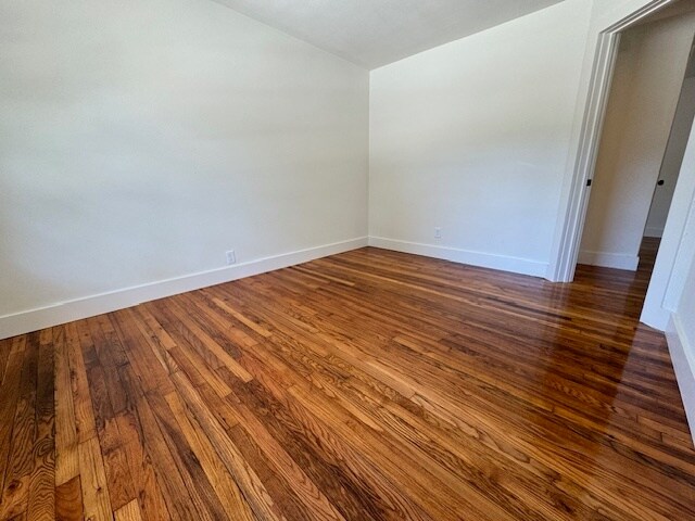 Building Photo - 320 S K St