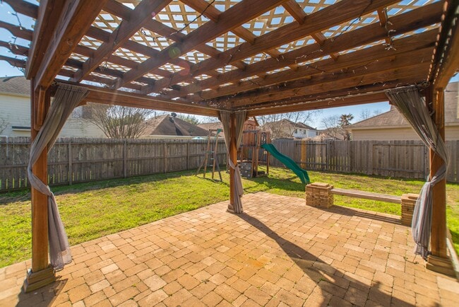 Building Photo - 7247 Basque Country Dr