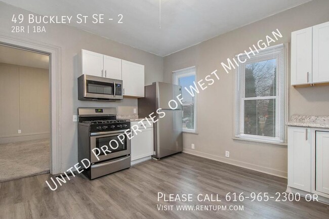 Building Photo - Available Now | 2 Bed, 1 Bath Upper Level ...