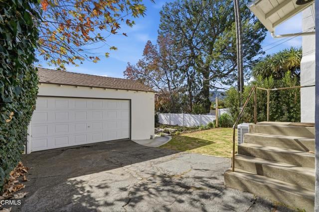 Building Photo - 2938 Santa Carlotta St