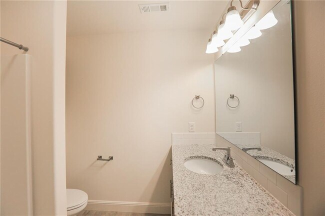 Building Photo - 501 NW 59th Ave