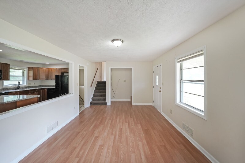 Building Photo - 4218 Carlos Ct