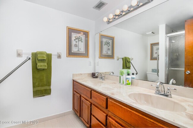 Building Photo - 1950 Atlantic St