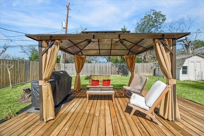 Building Photo - 5226 Nina Lee Ln