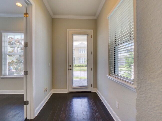 Building Photo - 9077 Neher St